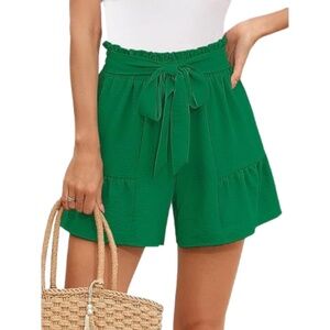 NWT Heymonents Green Wide Leg Eastic Tie Waisted Shorts Plus Size 2XL